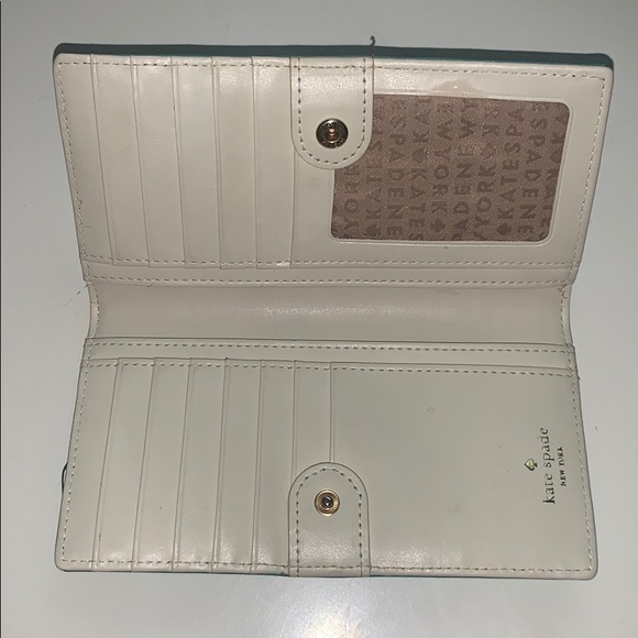 Kate Spade Wallet - Picture 3 of 5